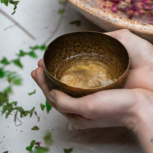 Rose Water - Perfect Moisturiser For Oily Skin