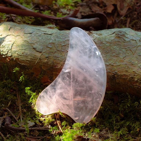 Rose Quartz Gua Sha to Enhance and Lift Face